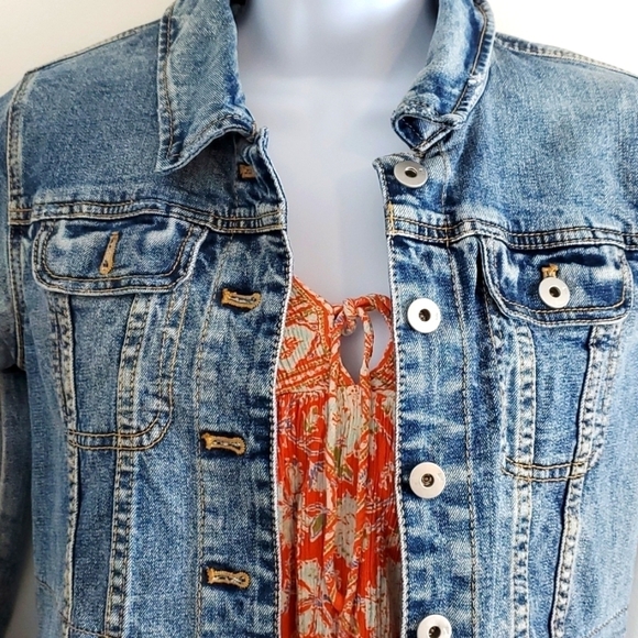 Anthropologie Pilcro Denim Jacket with Eyelet lace size xs - Picture 8 of 9